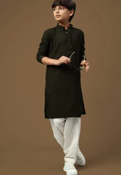 Chikankari Pure Cotton Kurta in Dark Olive Green