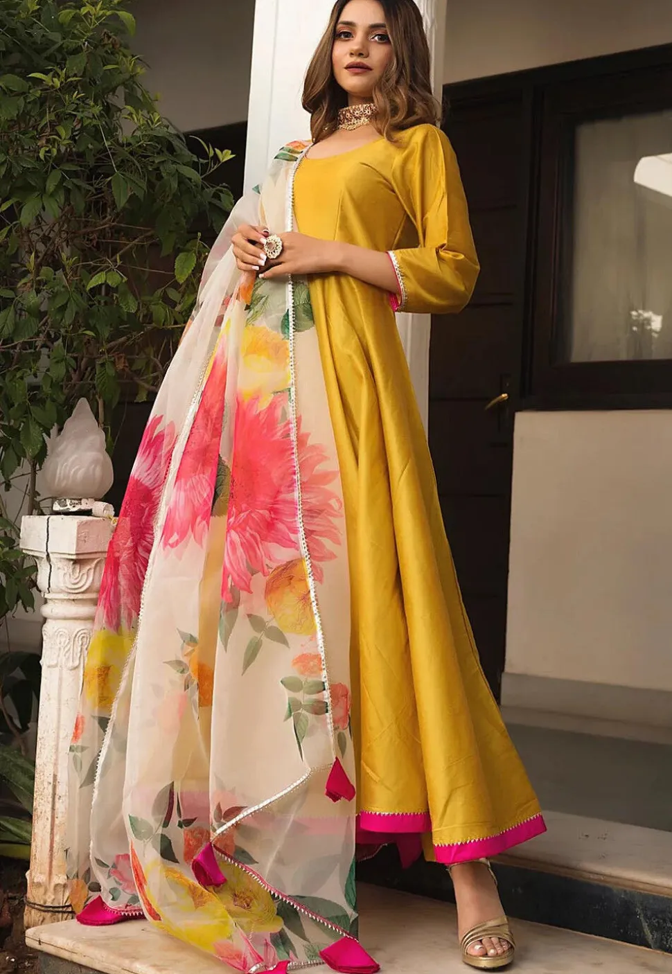 Contrast Border Cotton Silk A Line Suit in Yellow
