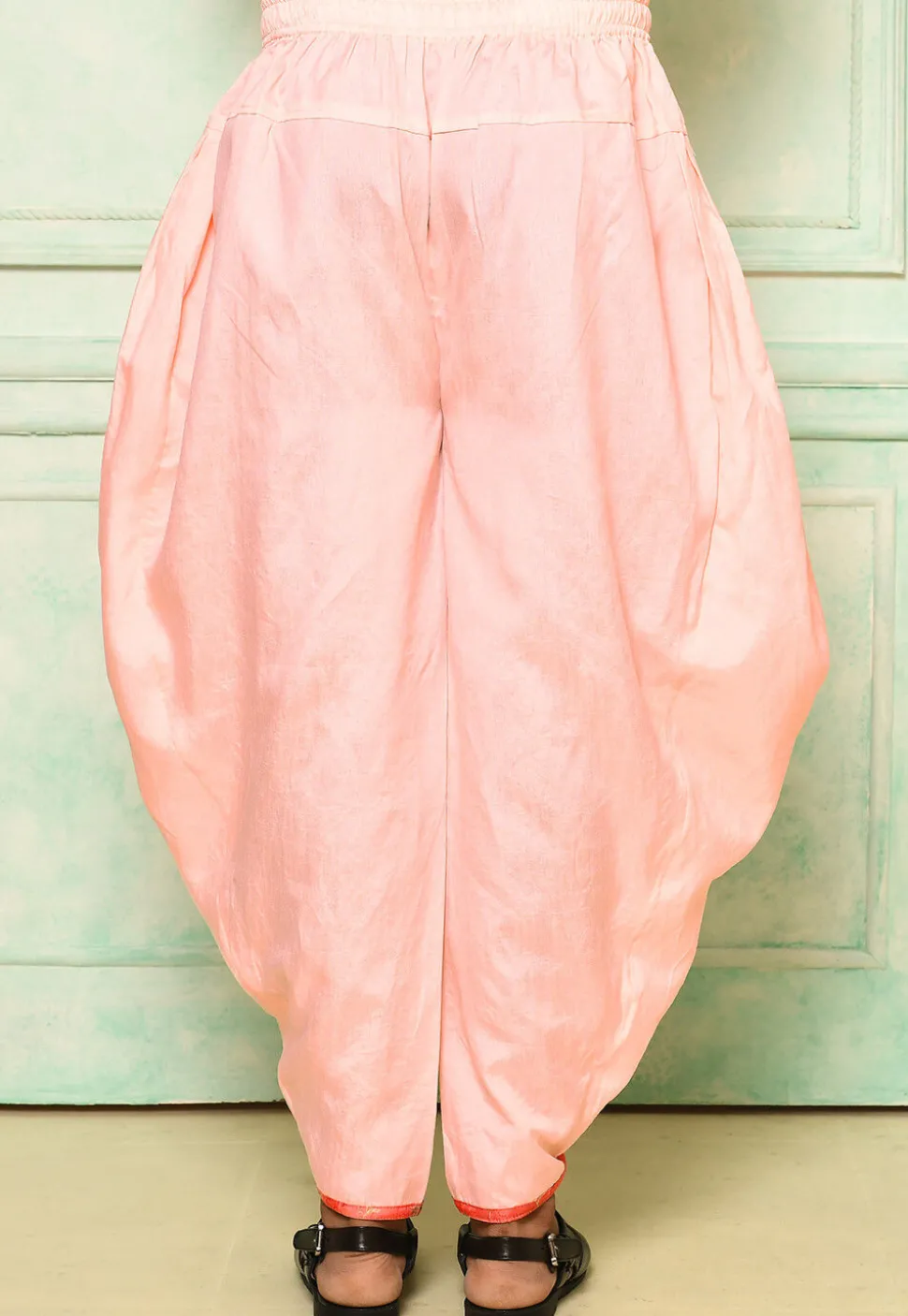 Contrast Border Dupion Silk Rajwara Dhoti Pant in Peach