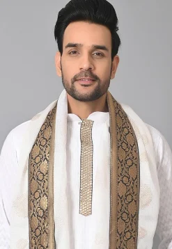 Contrast Border Kota Silk Dupatta in Off White