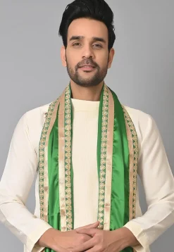 Contrast Border Satin Dupatta in Green