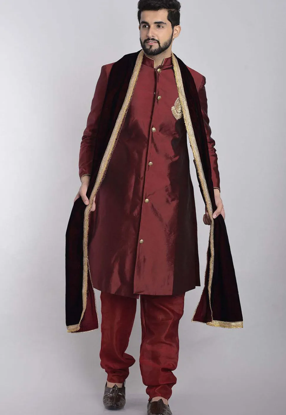 Contrast Border Velvet Dupatta in Brown