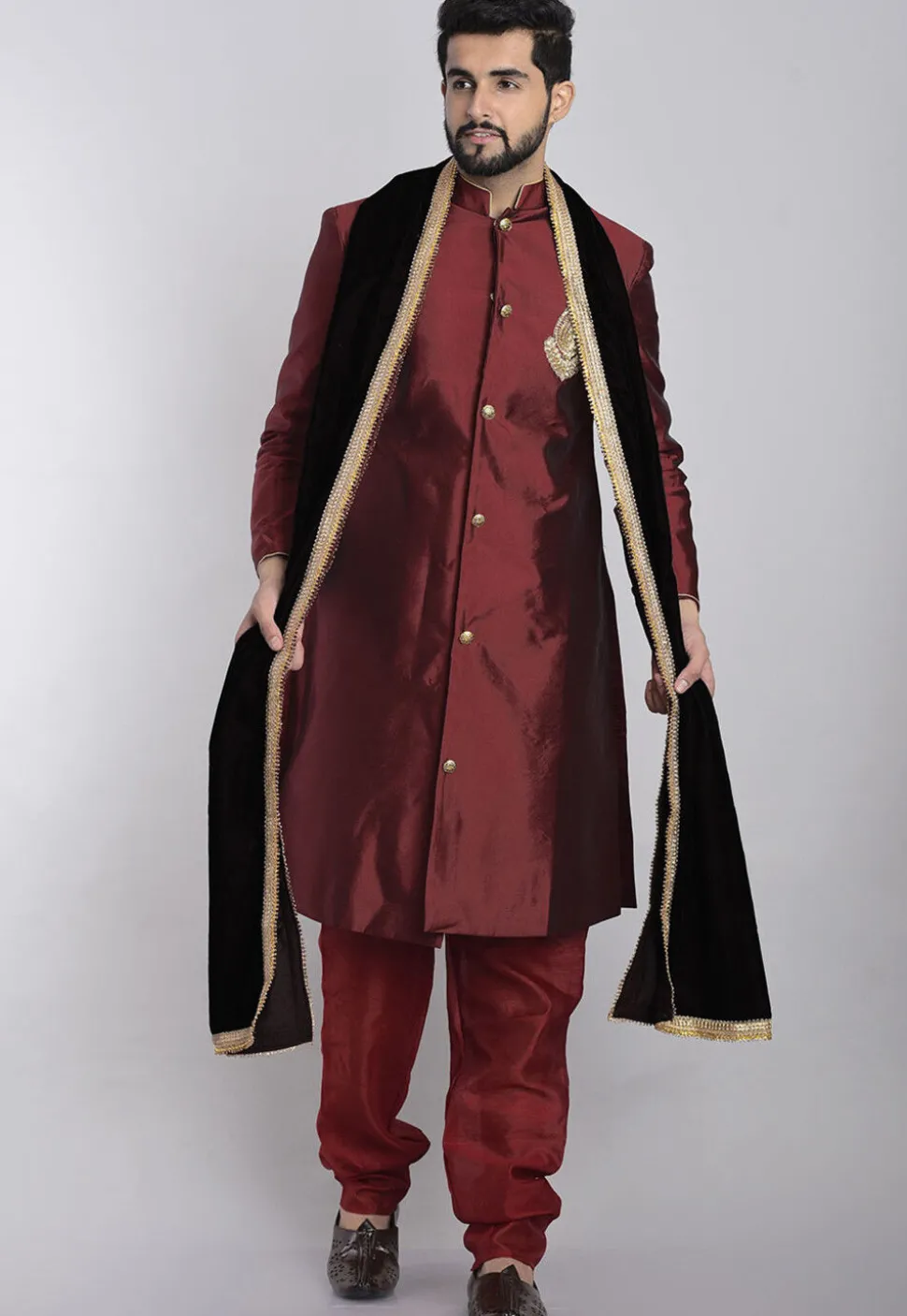 Contrast Border Velvet Dupatta in Black