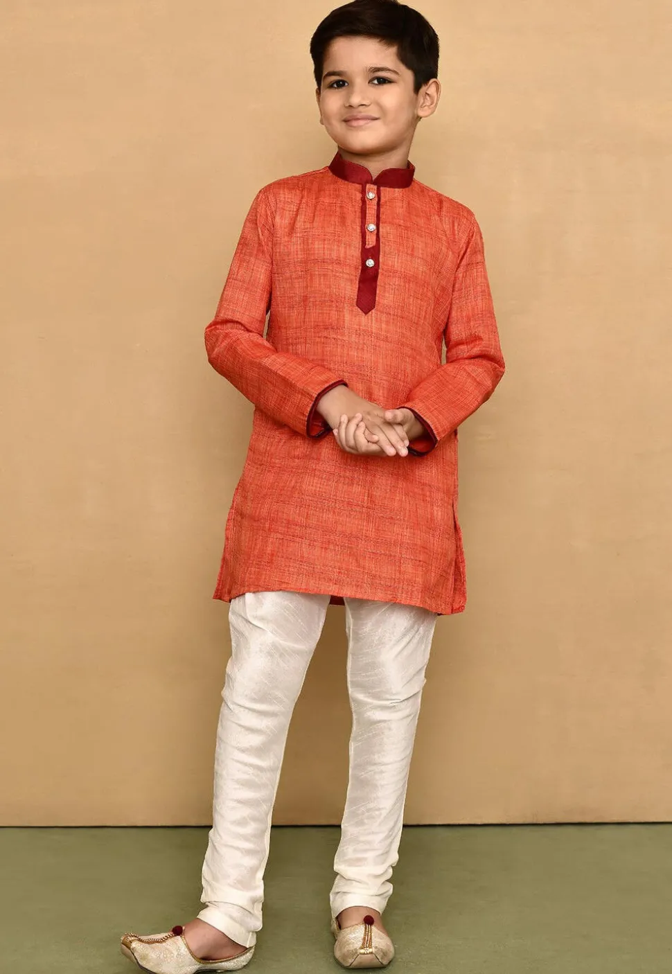 Contrast Collar Jute Cotton Kurta Set in Orange