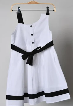 Contrast Trim Cotton Dress in Black and White