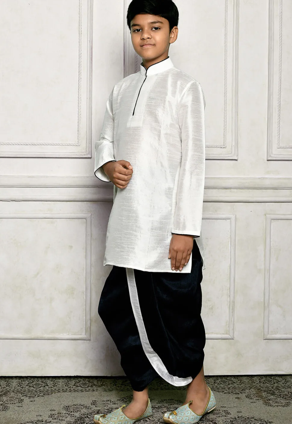 Contrast Trim Dupion Silk Dhoti Kurta in Off White