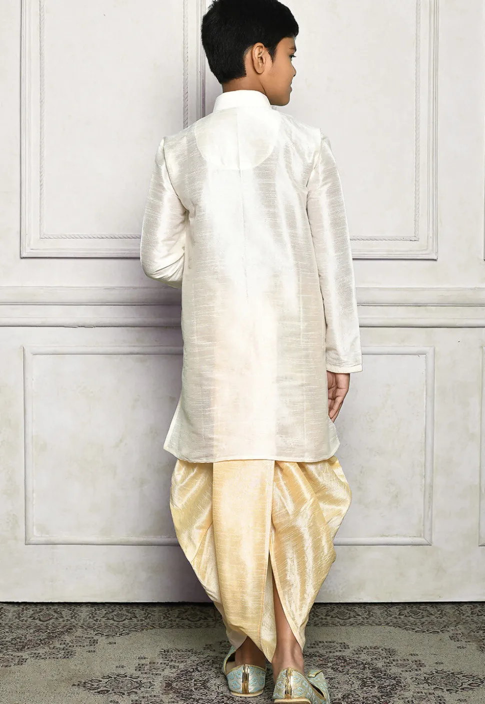 Contrast Trim Dupion Silk Dhoti Kurta in Off White