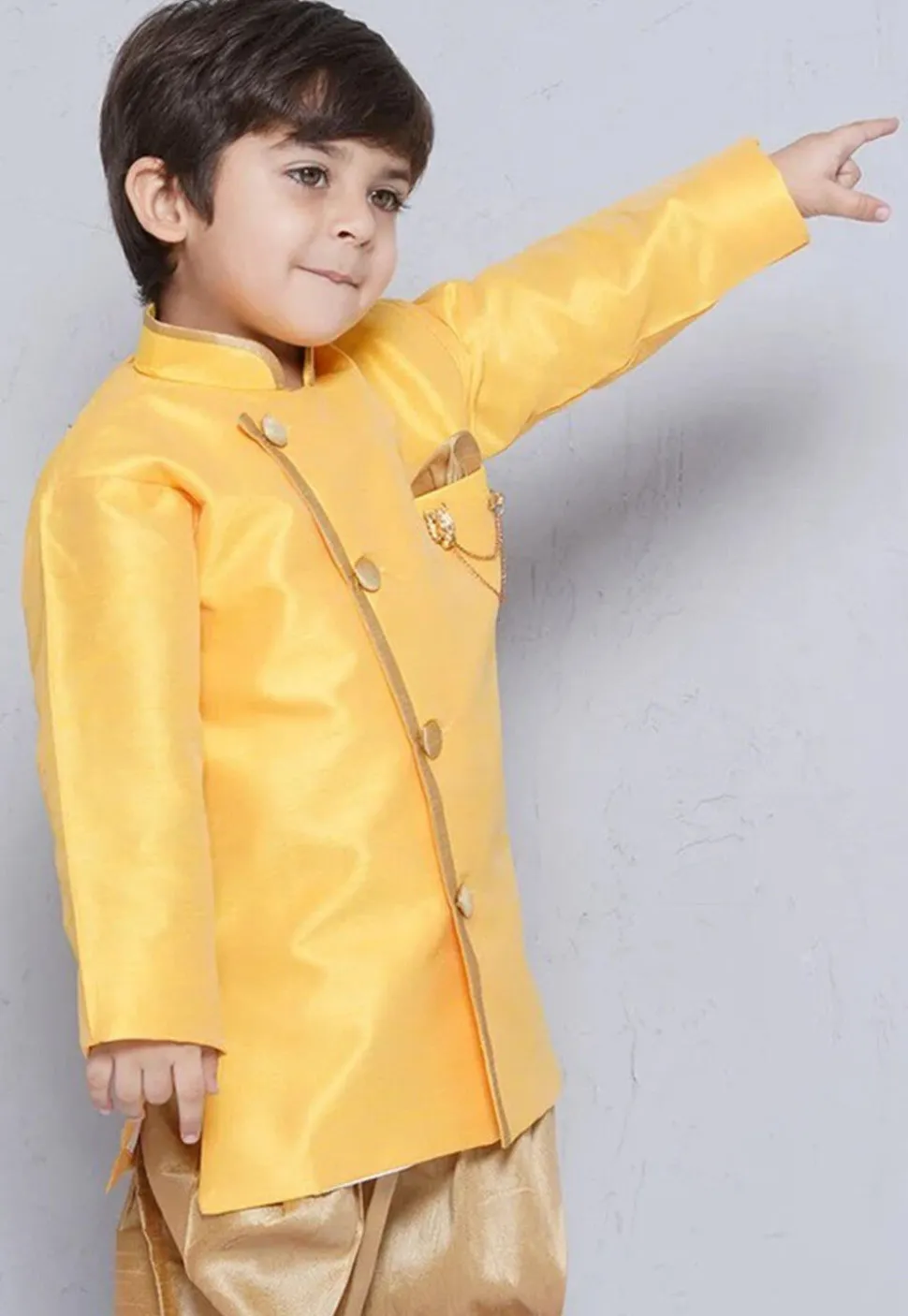 Contrast Trim Dupion Silk Kurta in Yellow