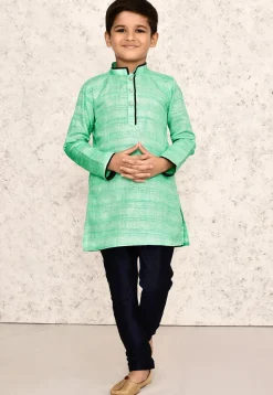 Contrast Trim Jute Cotton Kurta in Green