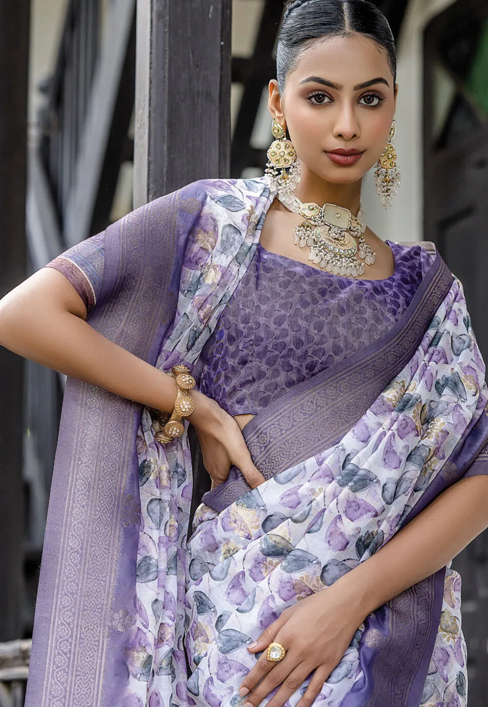Digital Printed Art Silk Saree in Off White