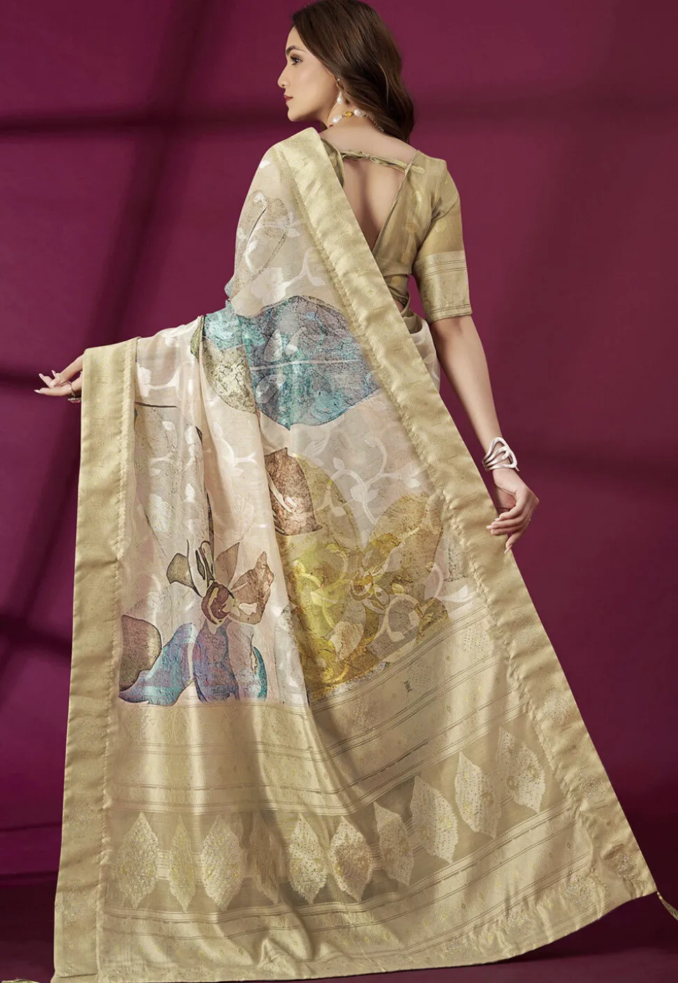 Digital Printed Art Silk Saree in Green