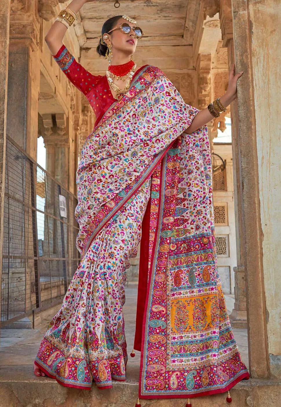 Digital Printed Art Silk Saree in White