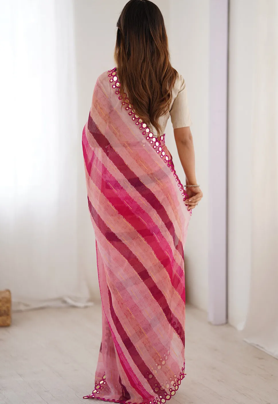 Digital Printed Chiffon Saree in Pink