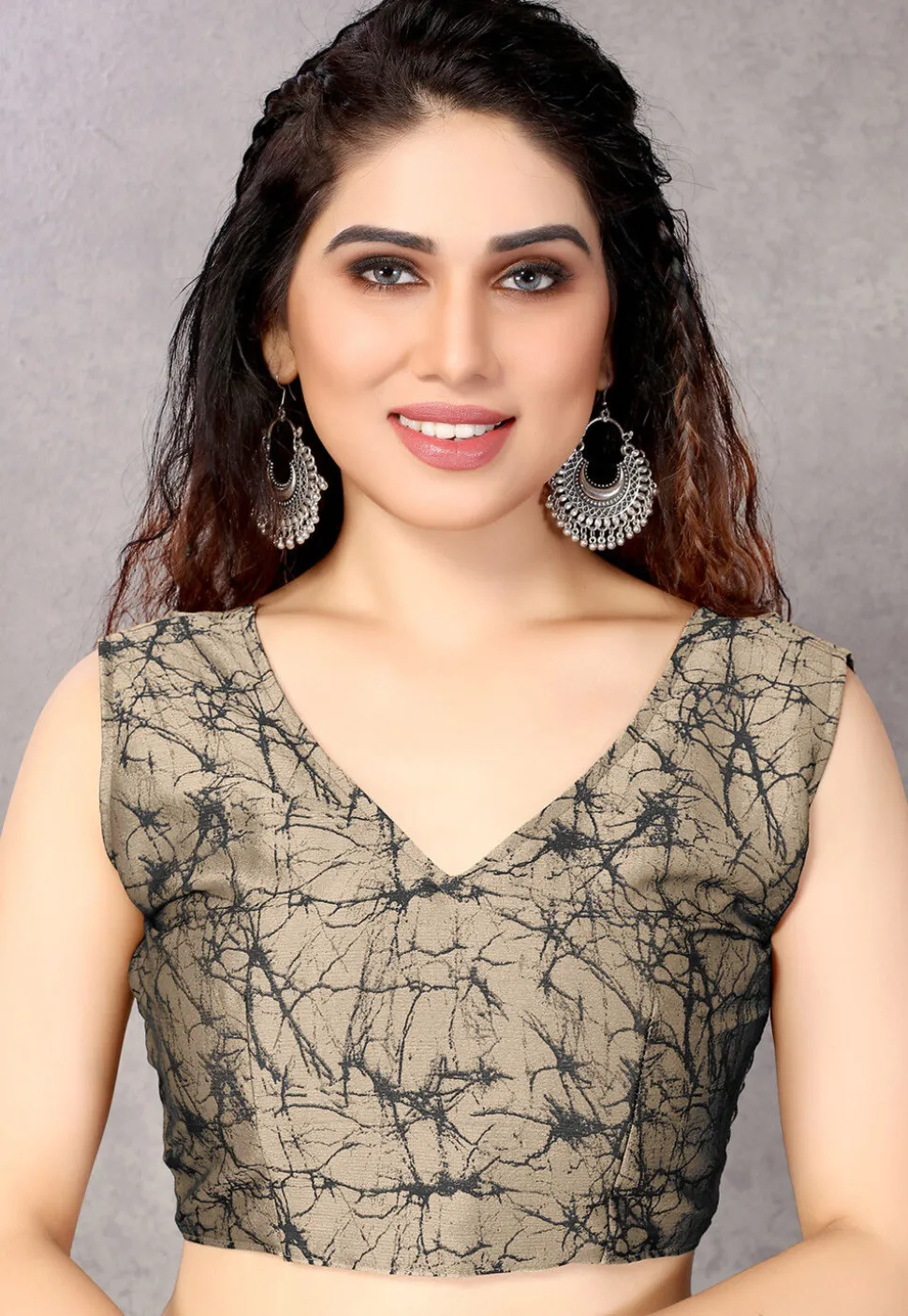 Digital Printed Chiffon Saree in Black and Beige
