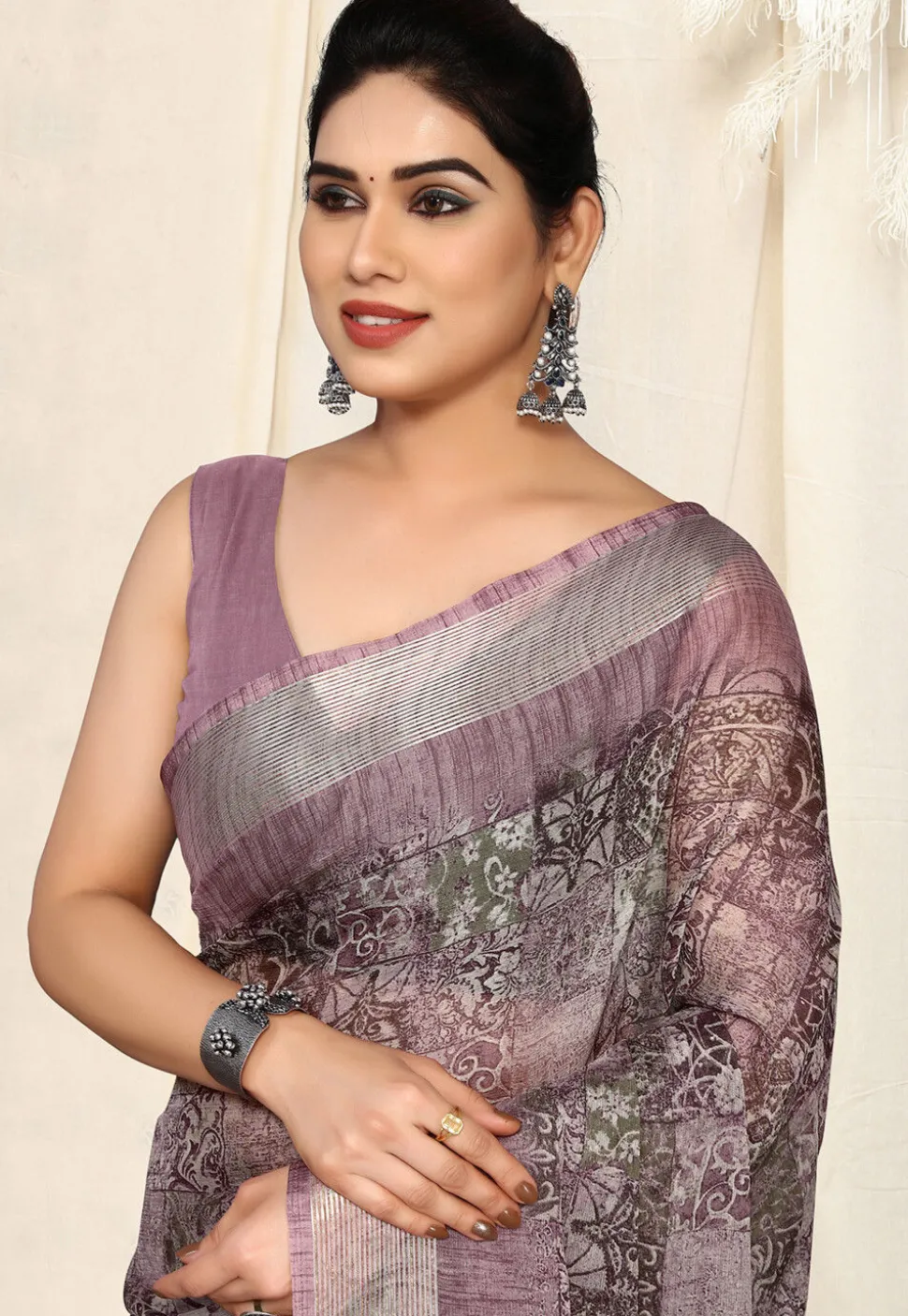 Digital Printed Chiffon Saree in Light Purple