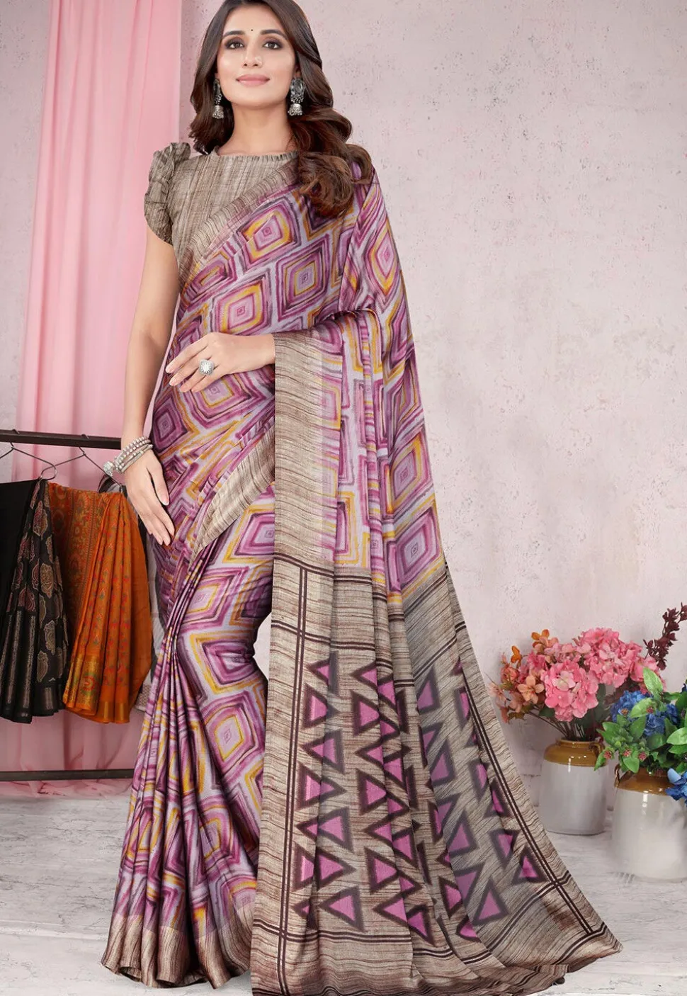 Digital Printed Chiffon Saree in Light Pink