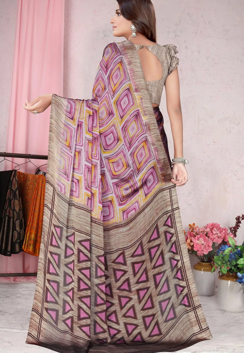 Digital Printed Chiffon Saree in Light Pink
