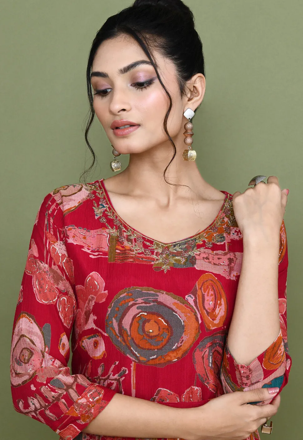 Digital Printed Chinon Chiffon Gown in Fuchsia