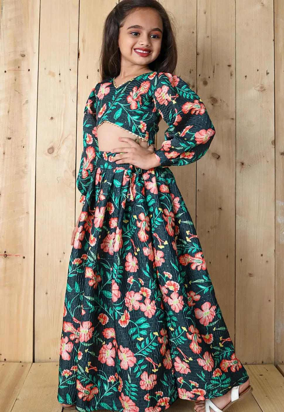 Digital Printed Chinon Chiffon Crop Top Set in Dark Green