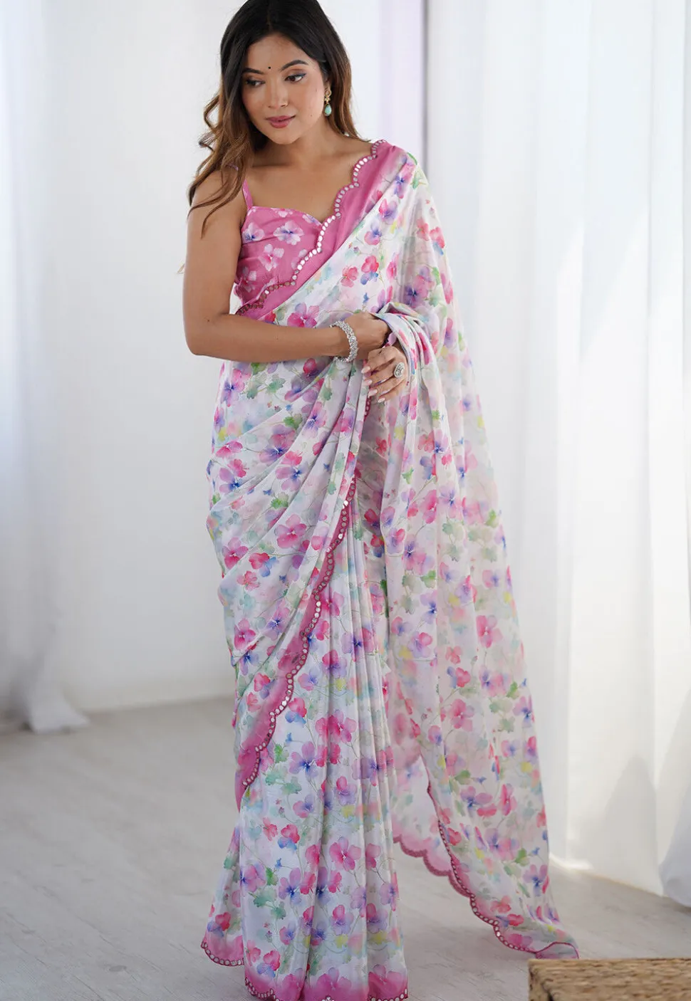 Digital Printed Chinon Chiffon Scalloped Saree in Off White