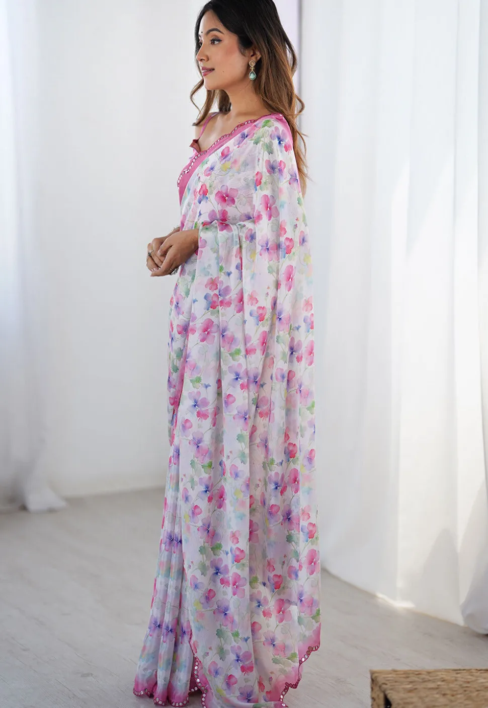 Digital Printed Chinon Chiffon Scalloped Saree in Off White