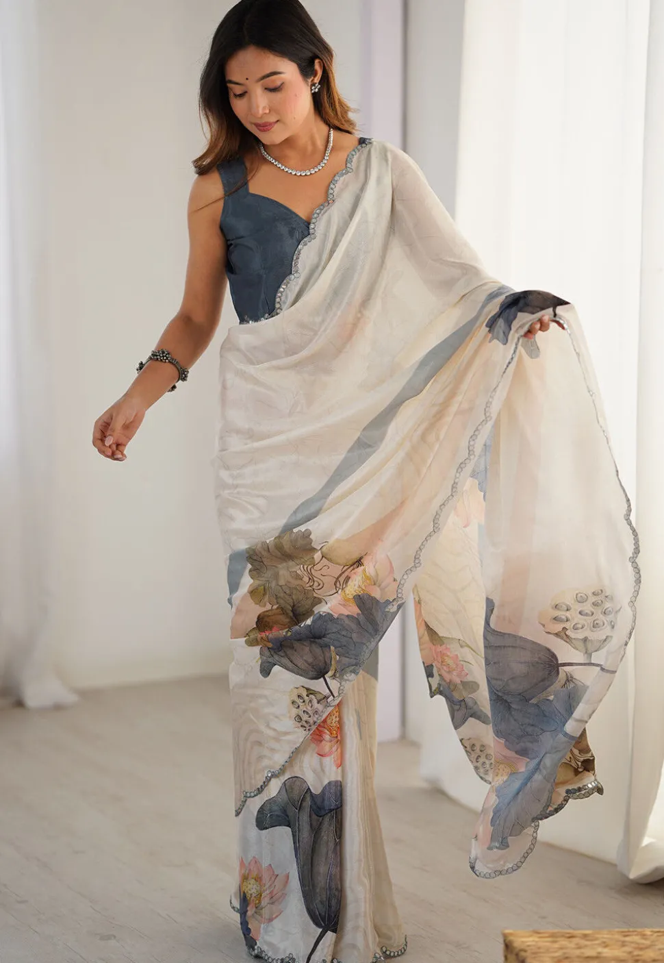 Digital Printed Chinon Chiffon Scalloped Saree in Cream