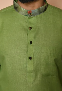 Digital Printed Collar Cotton Short Kurta in Green