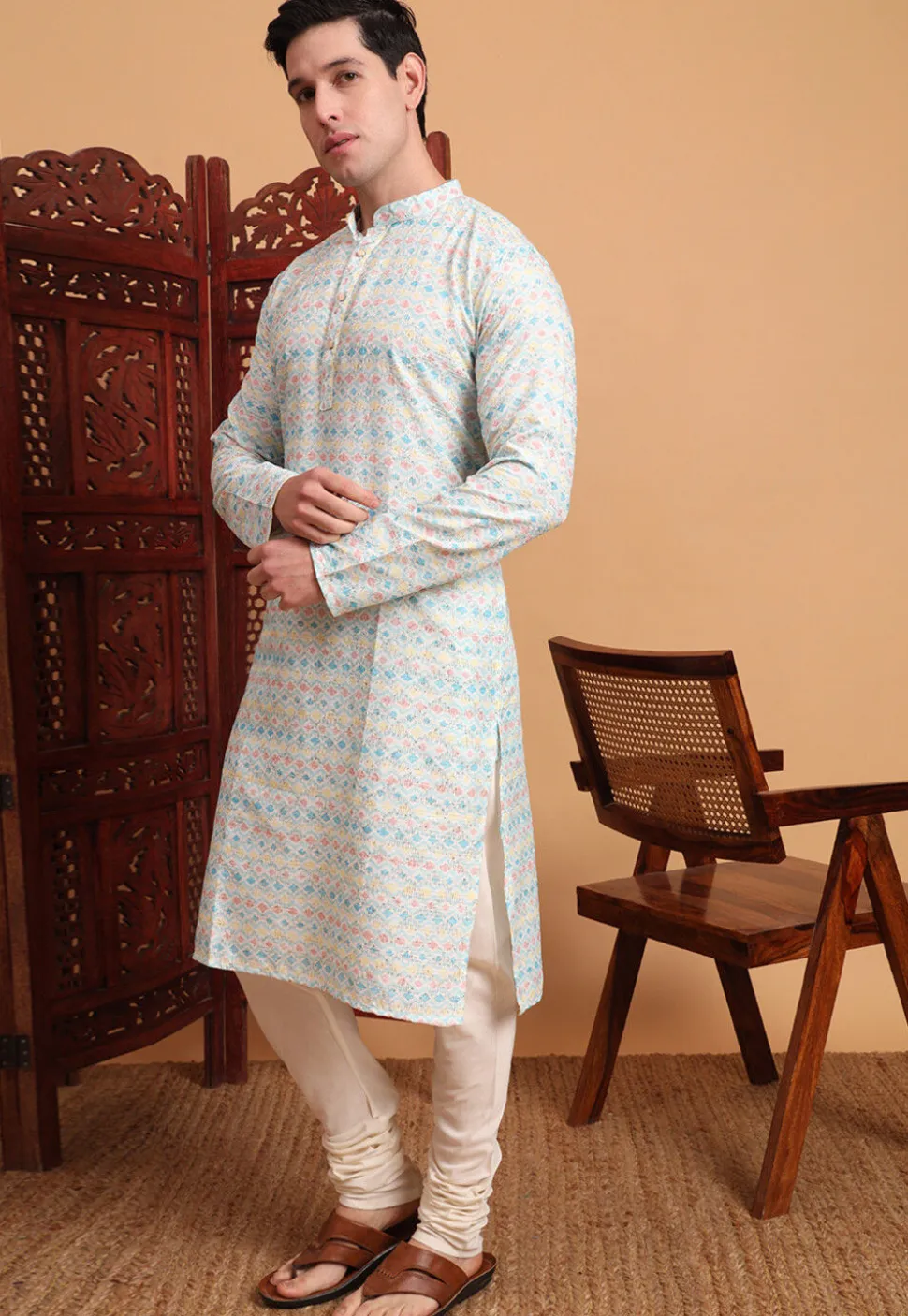 Digital Printed Cotton Kurta in Off White and Blue