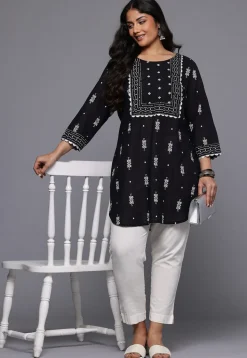 Digital Printed Cotton Kurti in Black