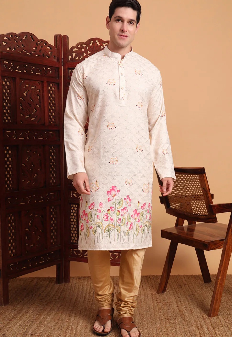 Digital Printed Cotton Kurta in Cream