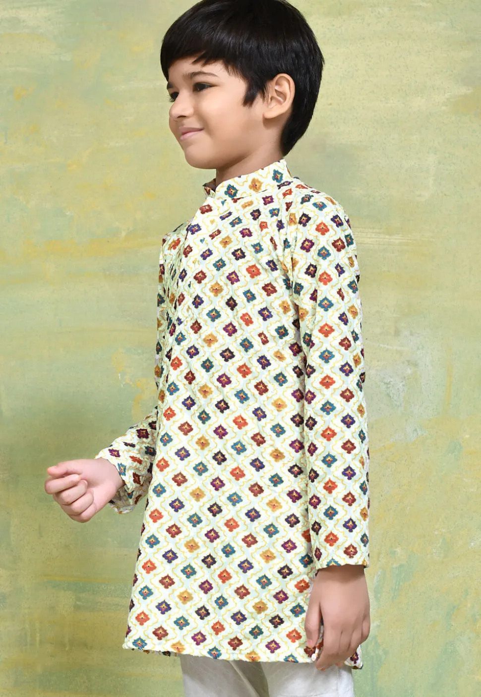 Digital Printed Cotton Kurta in Off White