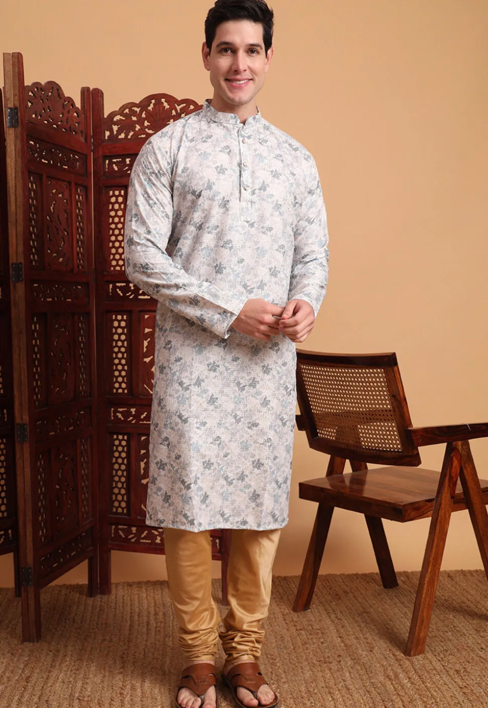 Digital Printed Cotton Kurta in Off White
