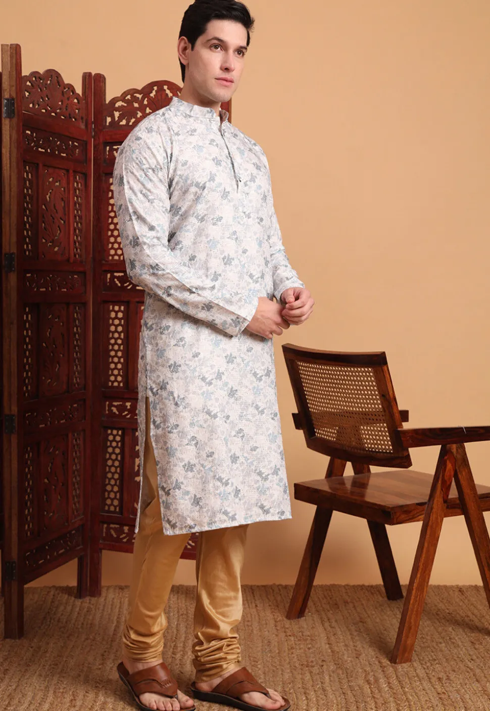 Digital Printed Cotton Kurta in Off White