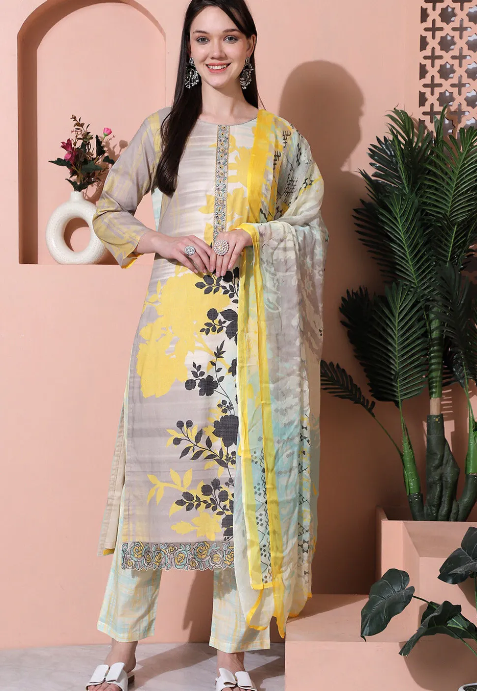 Digital Printed Cotton Pakistani Suit in Multicolor