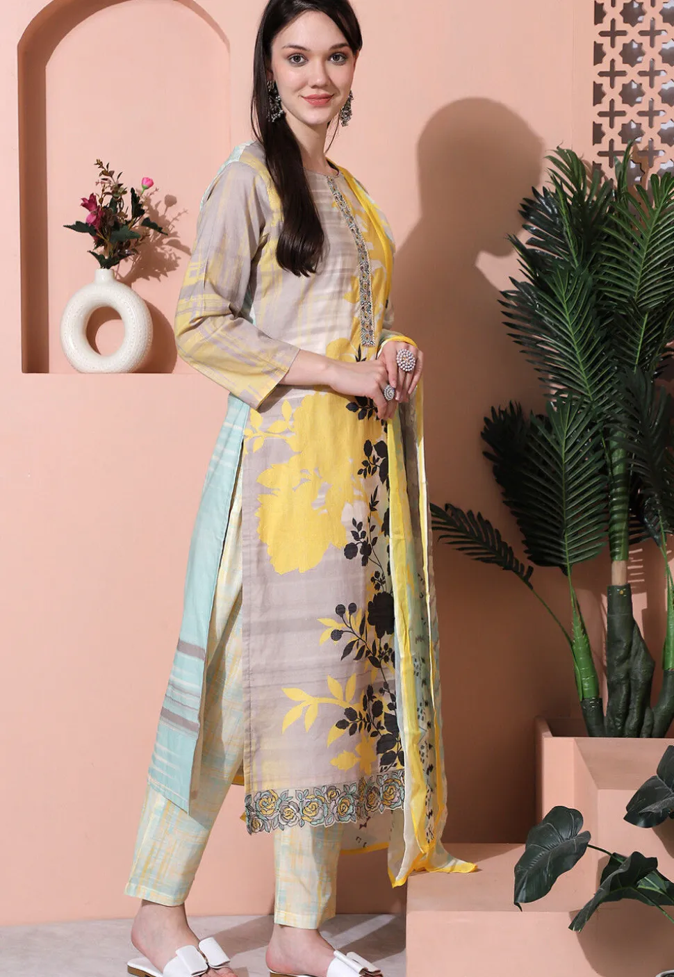 Digital Printed Cotton Pakistani Suit in Multicolor