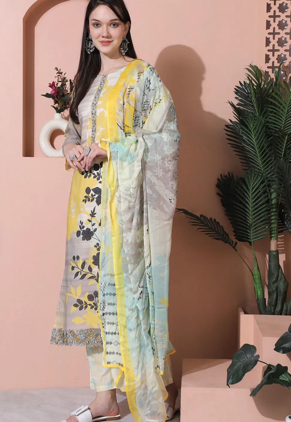 Digital Printed Cotton Pakistani Suit in Multicolor