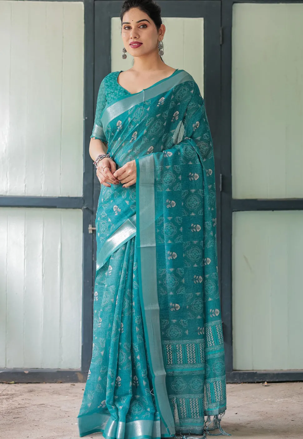 Digital Printed Cotton Saree in Teal Blue