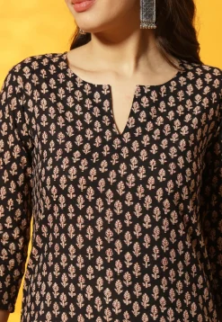 Digital Printed Cotton Straight Kurti in Black