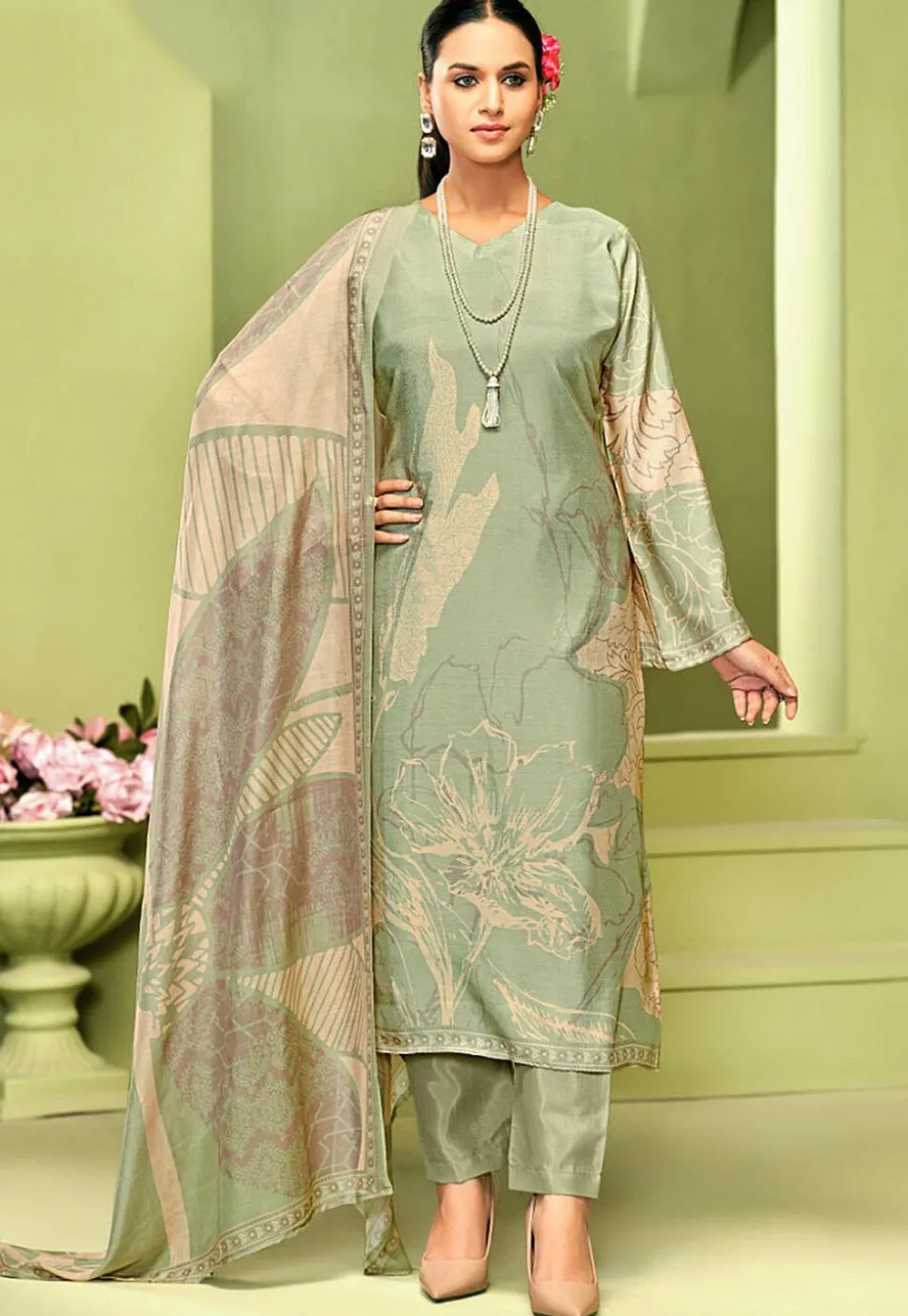 Digital Printed Crepe Pakistani Suit in Light Green