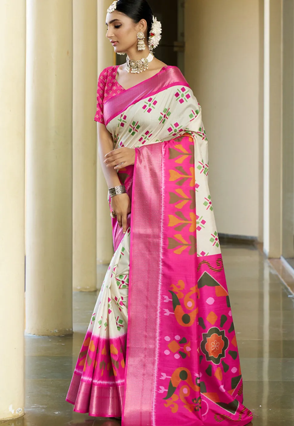 Digital Printed Crepe Saree in Cream