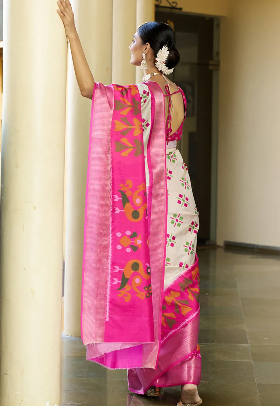 Digital Printed Crepe Saree in Cream