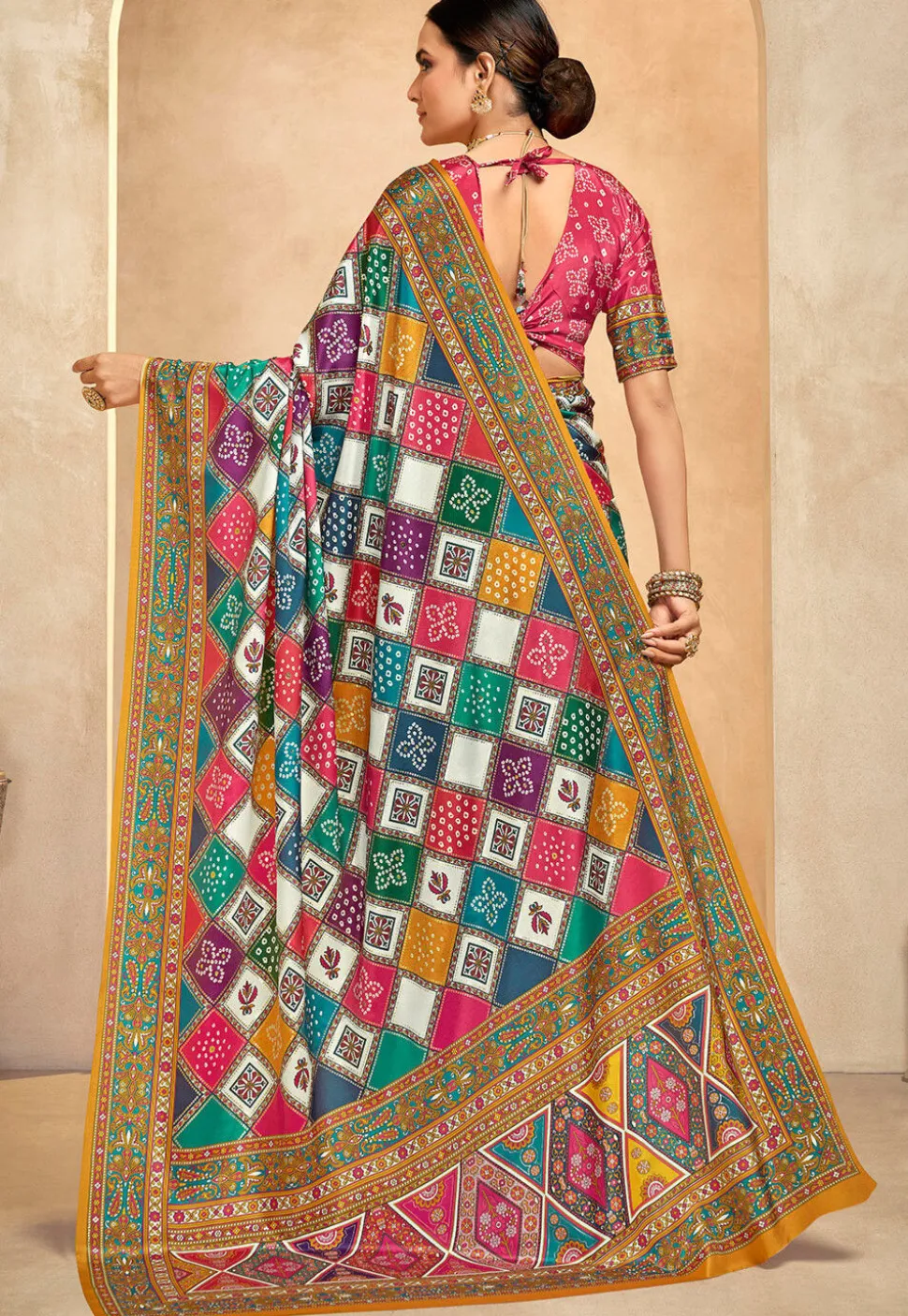 Digital Printed Crepe Saree in Multicolor