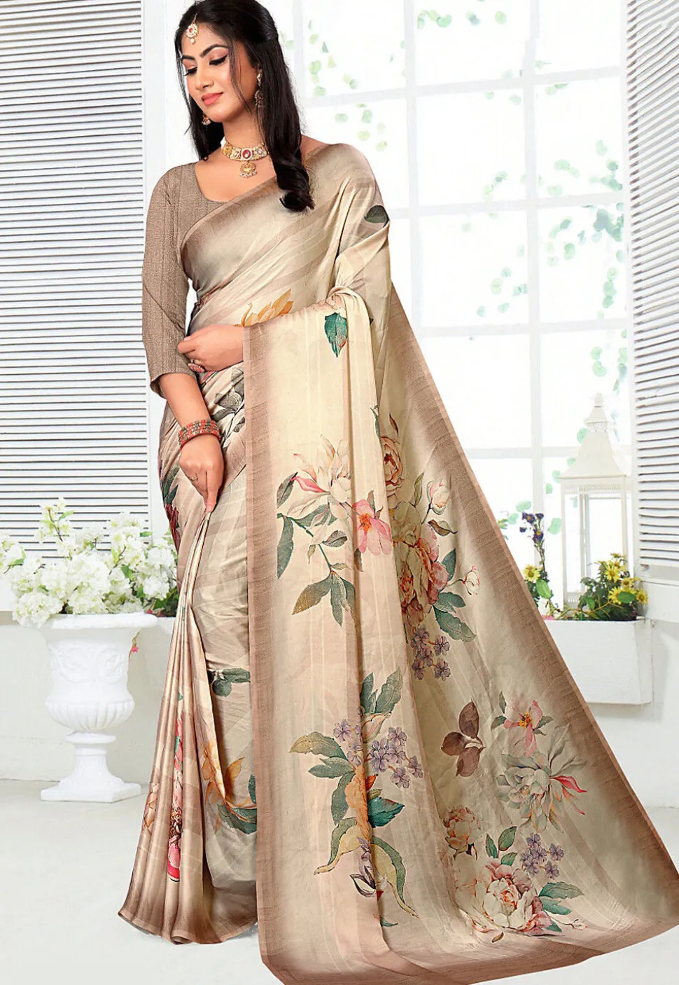 Digital Printed Crepe Saree in Cream