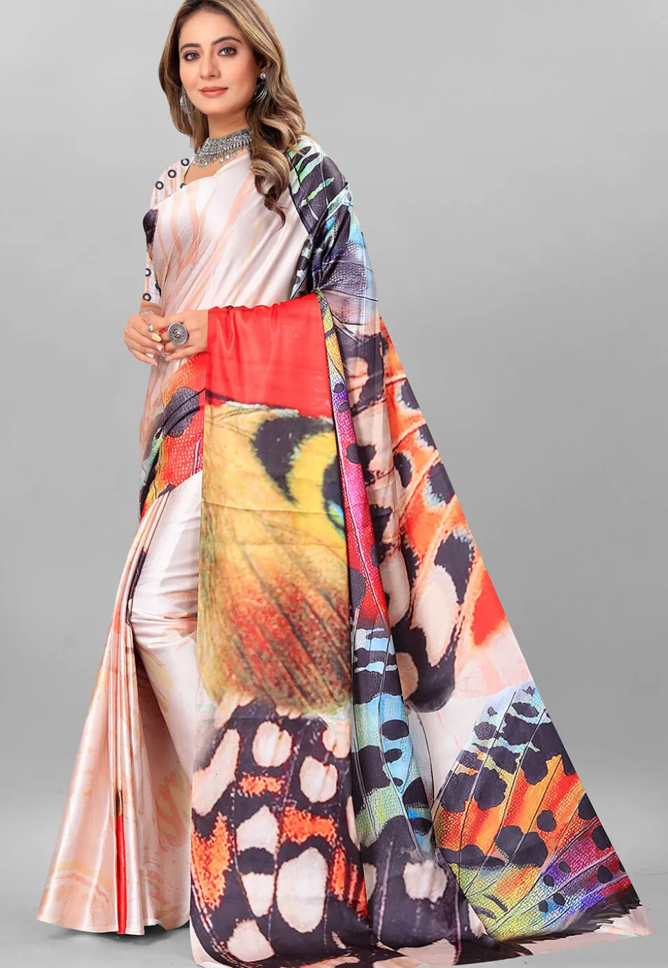 Digital Printed Crepe Saree in Multicolor