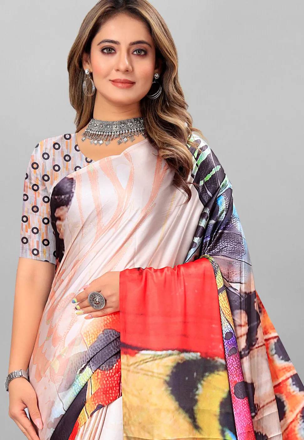 Digital Printed Crepe Saree in Multicolor