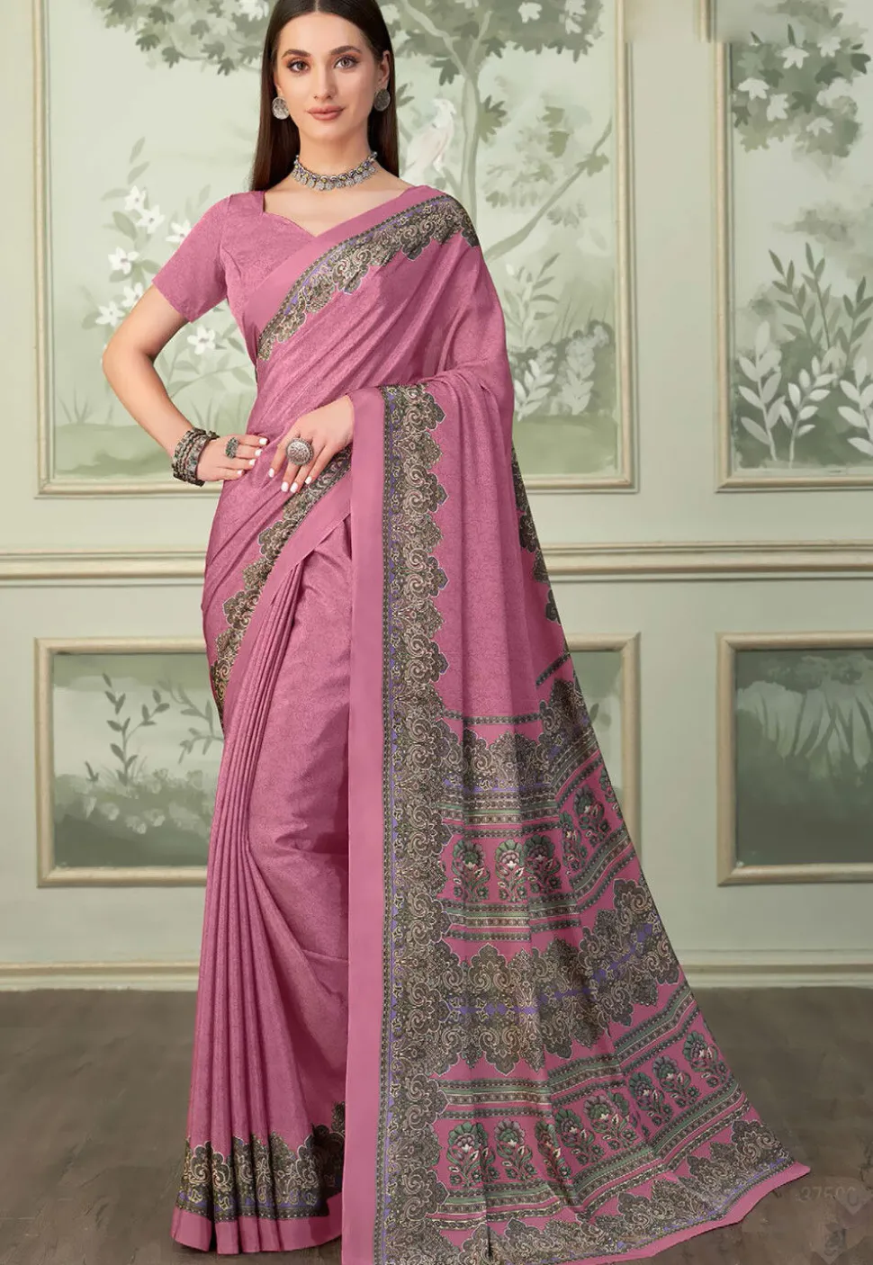 Digital Printed Crepe Saree in Pink