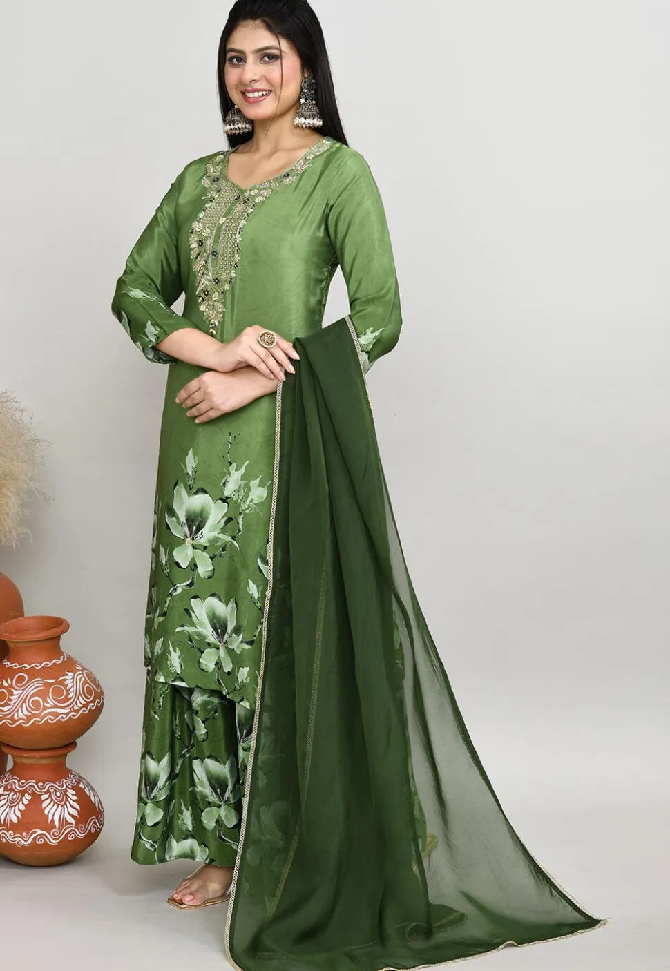 Digital Printed Crepe Silk Pakistani Suit in Green