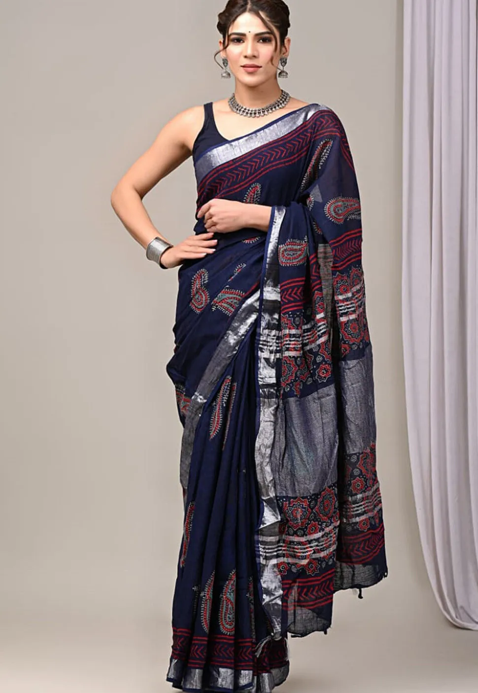 Digital Printed Linen Silk Saree in Dark Blue