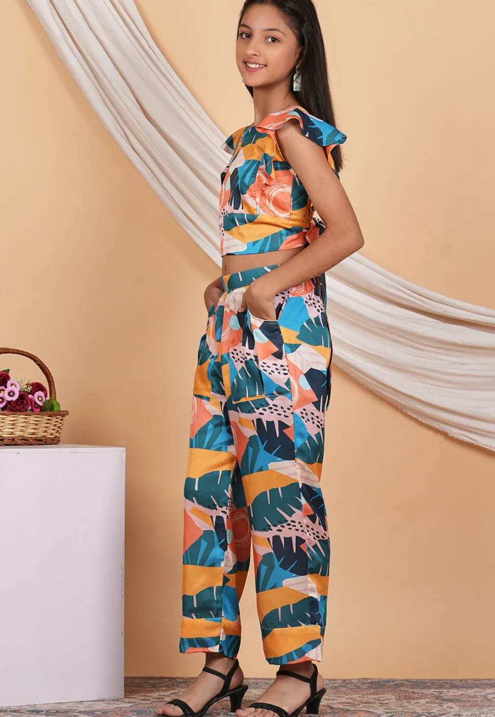 Digital Printed Modal Satin Crop Top Set in Multicolor