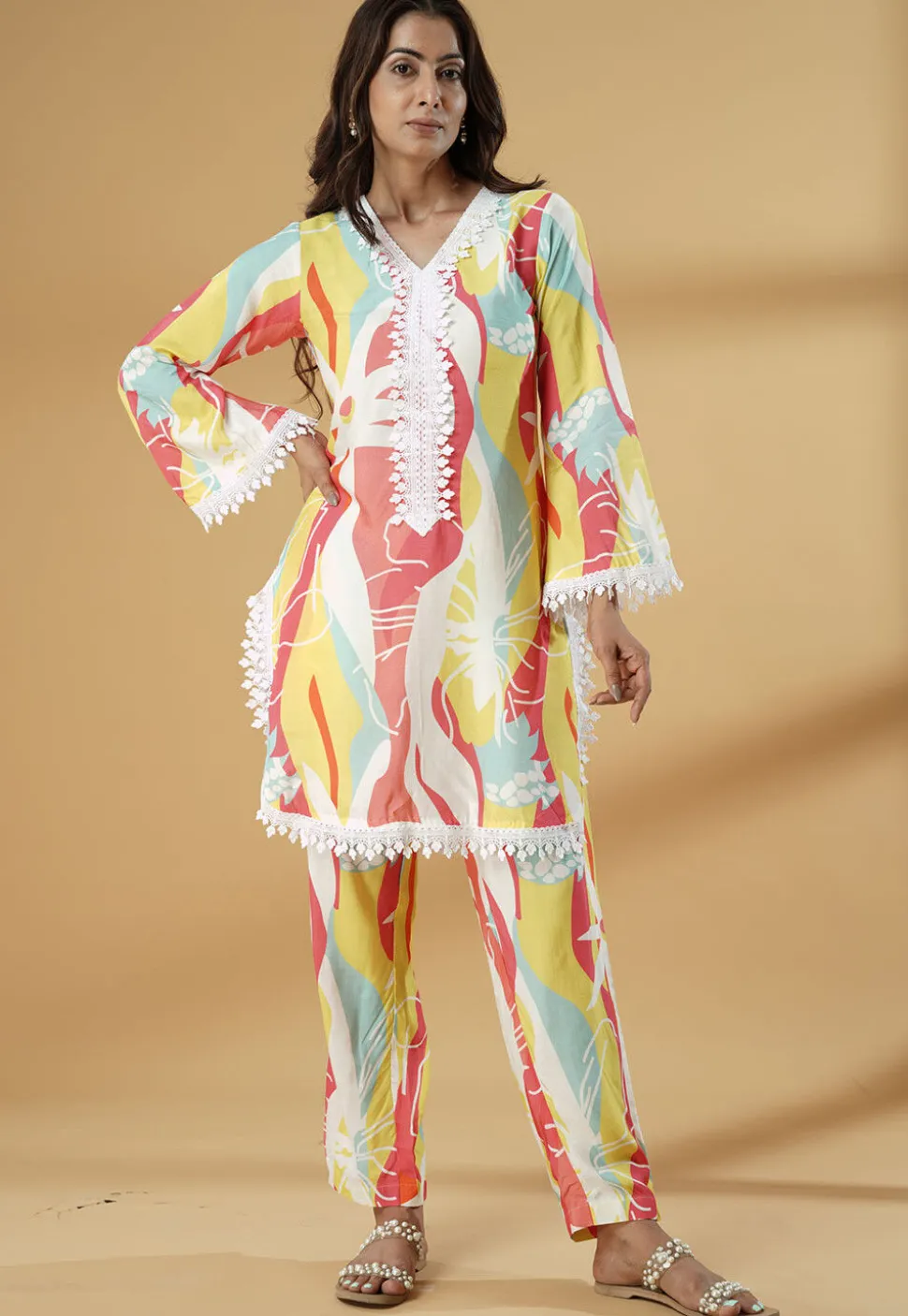 Digital Printed Muslin Silk Straight Kurta Set in Multicolor